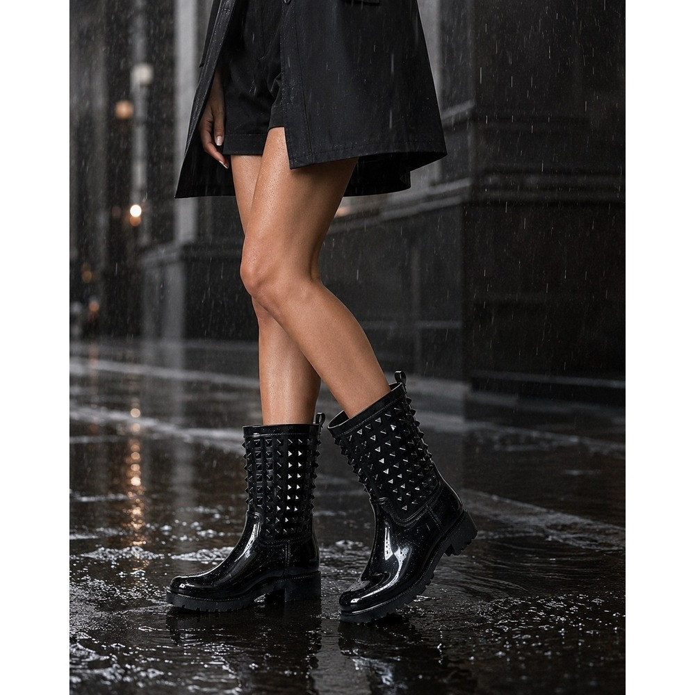 Capelli New York Womens Black Studded Rain Boots Mid Calf Lug Sole Size 7